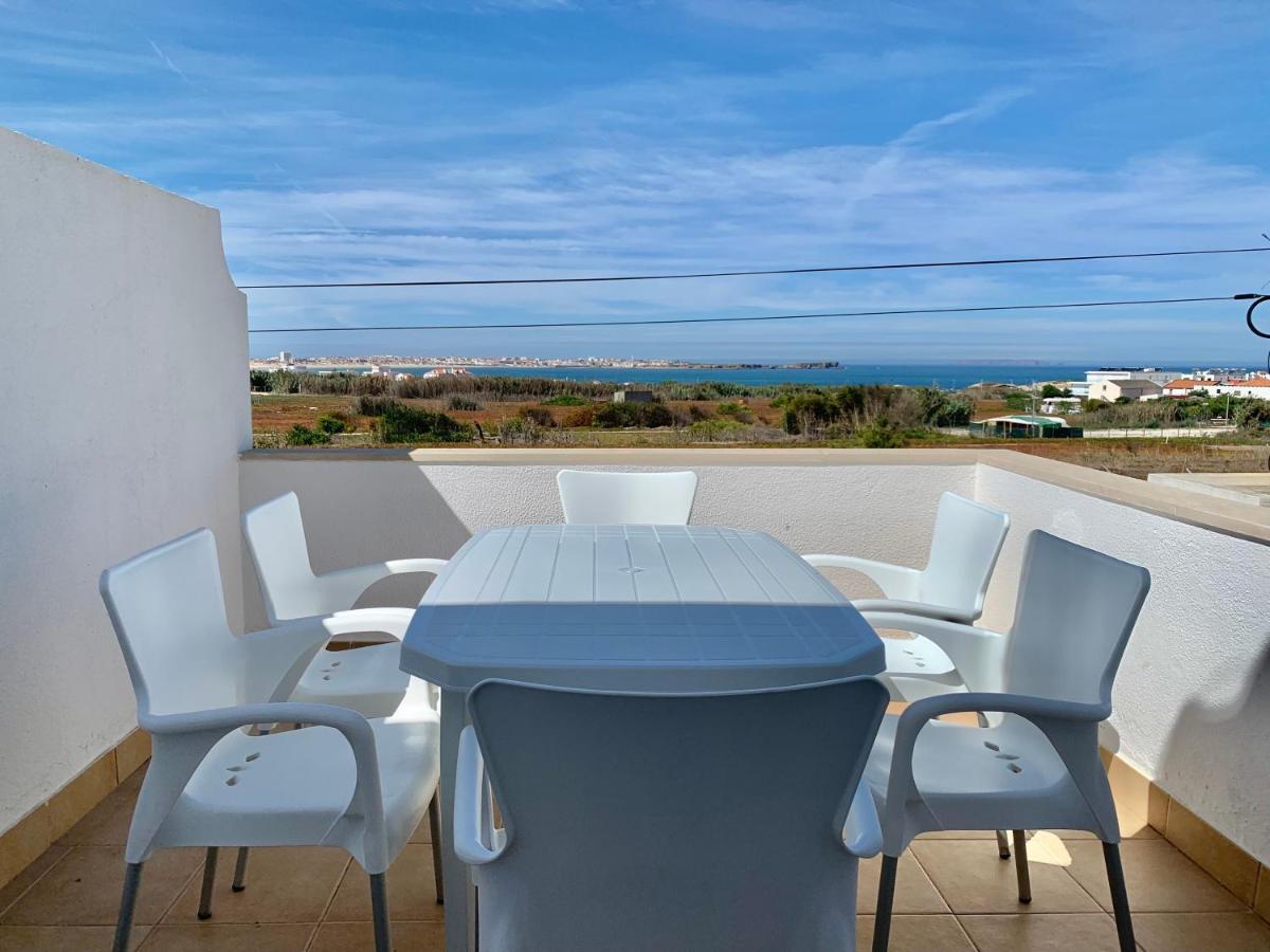 Barardo Street Vila Baleal Exterior foto
